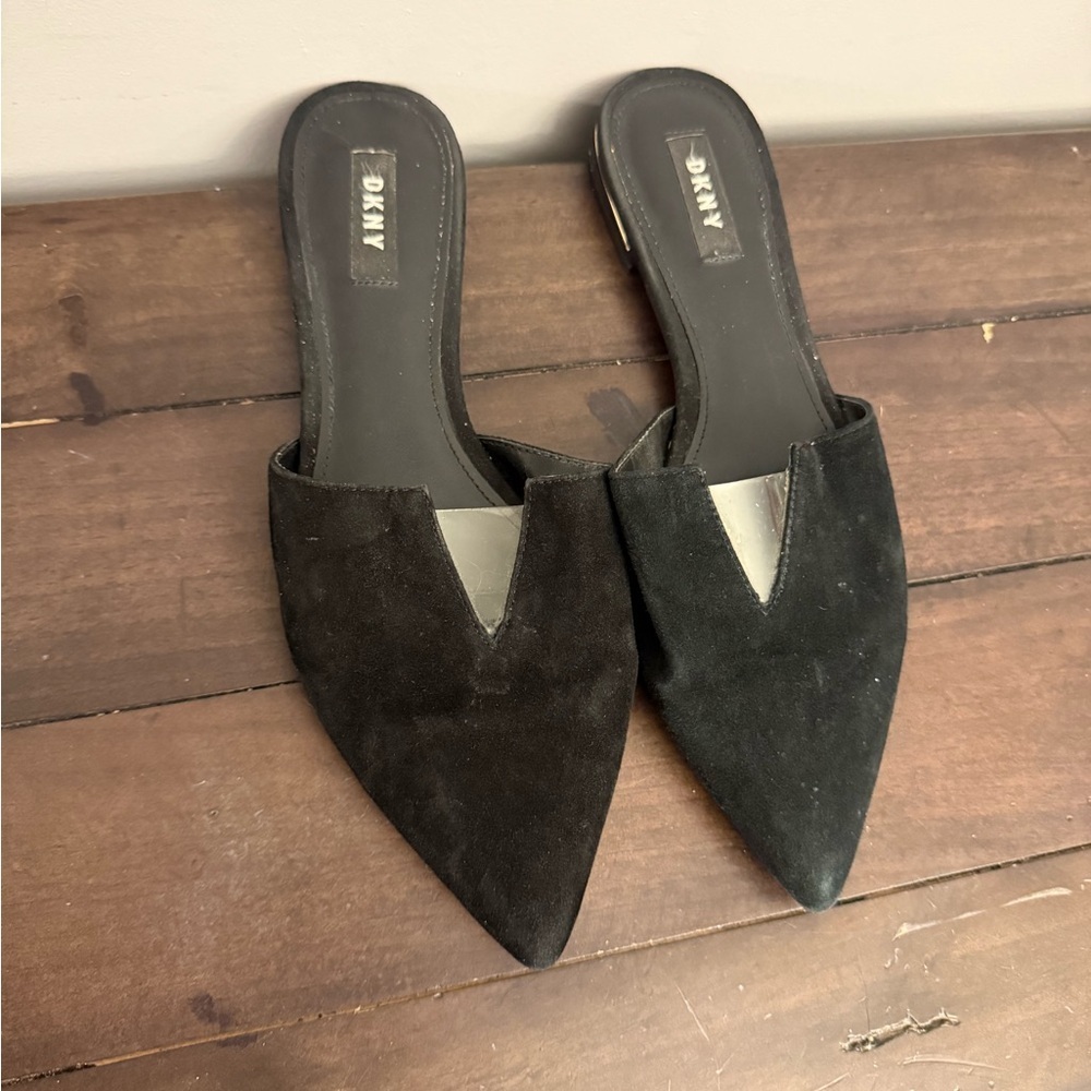 DKNY Black Suede Pointed Toe Mule Flats Size 8.5